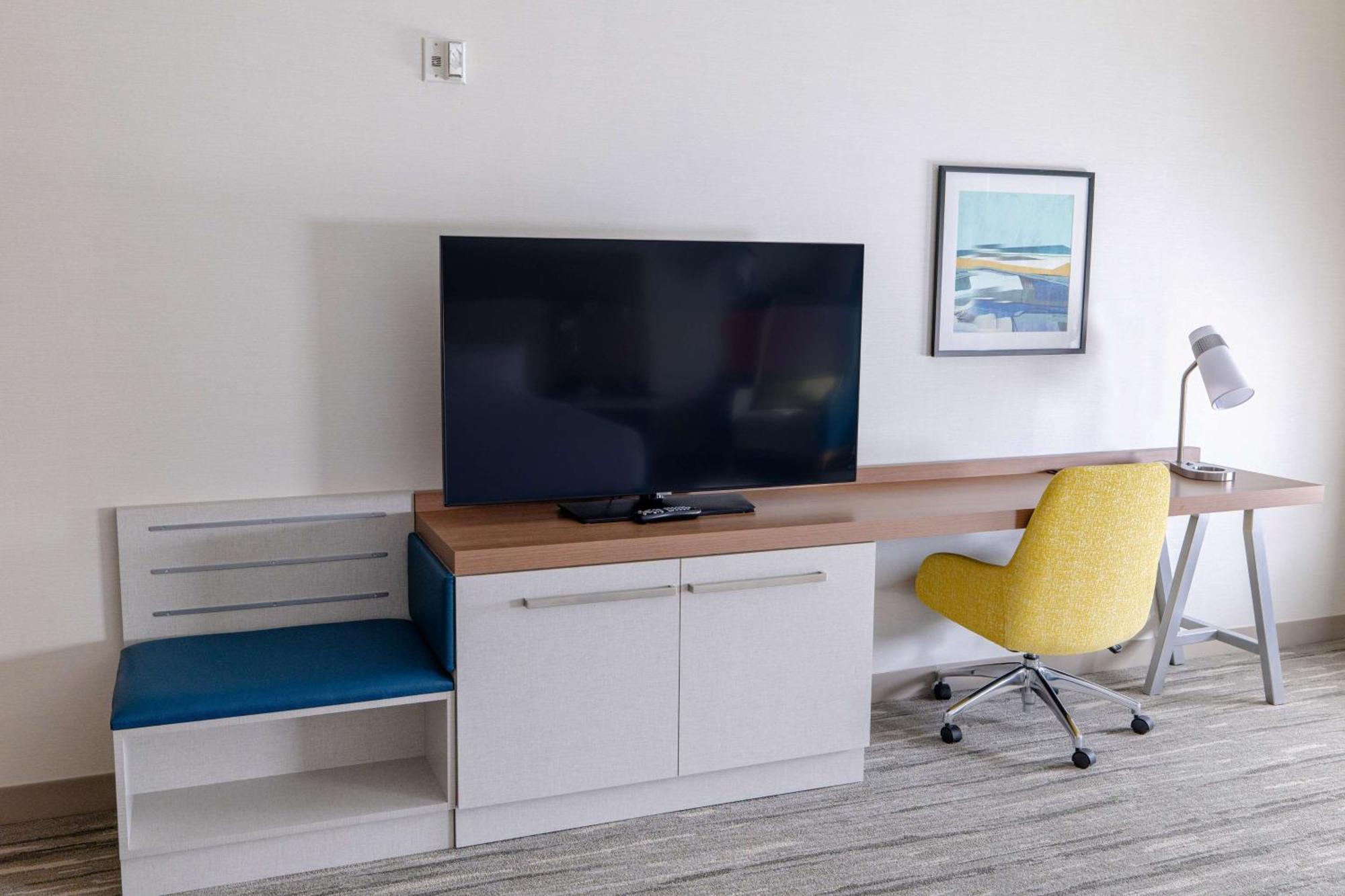 Hilton Garden Inn Lakewood Esterno foto